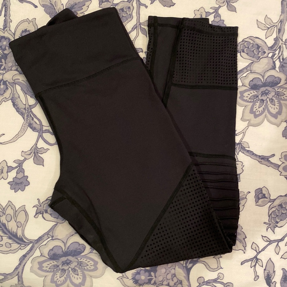 Euc 6-8 zyia motto leggings